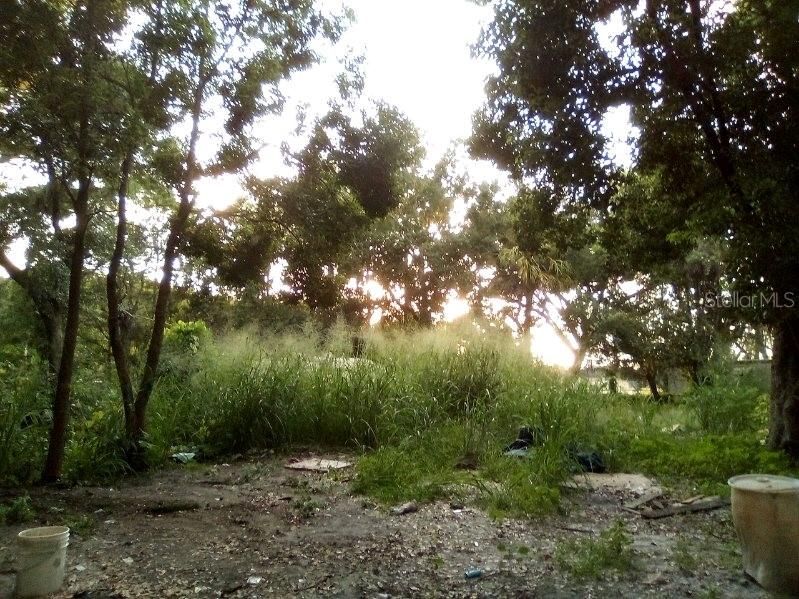 待售: $30,000 (0.48 acres)