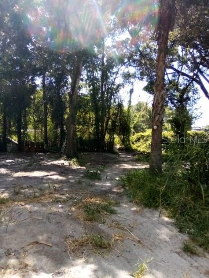 待售: $30,000 (0.48 acres)