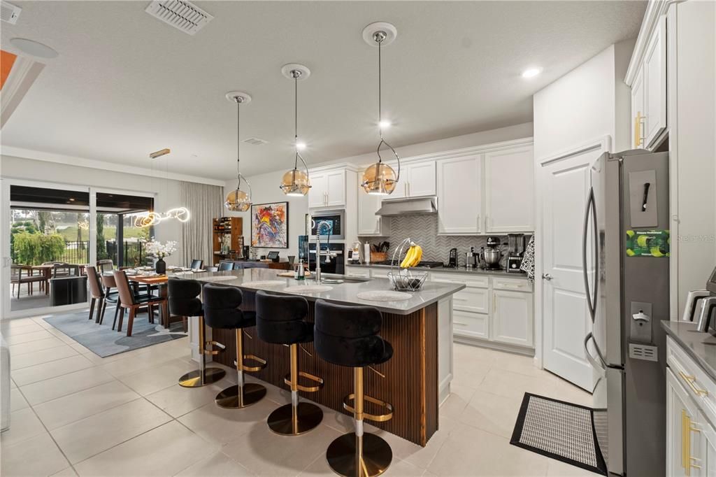 На продажу: $780,000 (4 спален, 3 ванн, 2894 Квадратных фут)