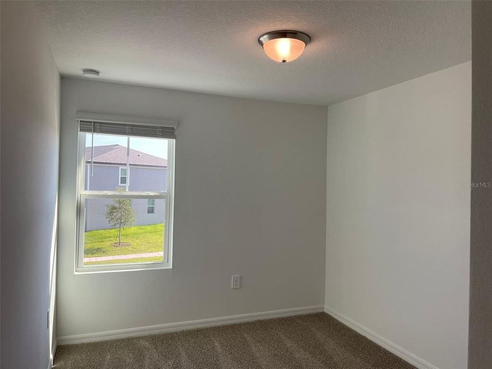 Под контрактом: $2,049 (3 спален, 2 ванн, 1485 Квадратных фут)