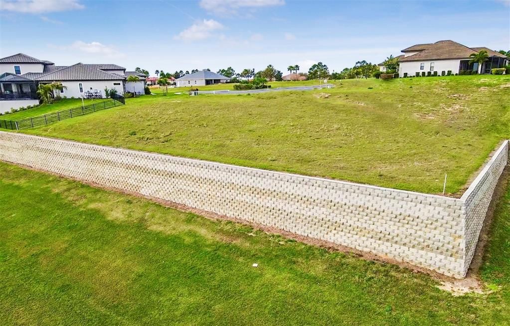 En Venta: $110,000 (0.32 acres)