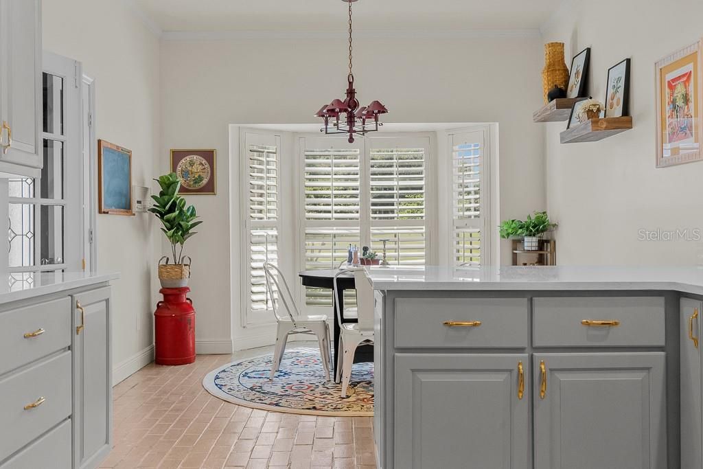 出租: $3,900 (3 贝兹, 2 浴室, 2273 平方英尺)