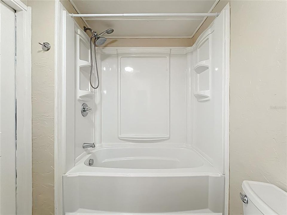 For Sale: $139,000 (2 beds, 2 baths, 1248 Square Feet)