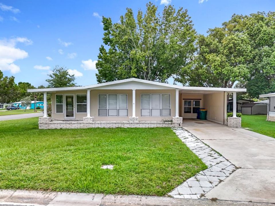 For Sale: $139,000 (2 beds, 2 baths, 1248 Square Feet)