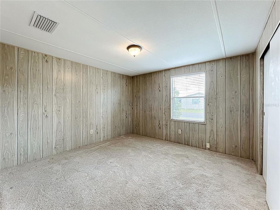 For Sale: $139,000 (2 beds, 2 baths, 1248 Square Feet)