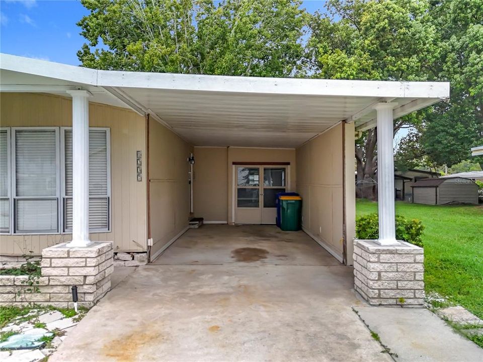 For Sale: $139,000 (2 beds, 2 baths, 1248 Square Feet)