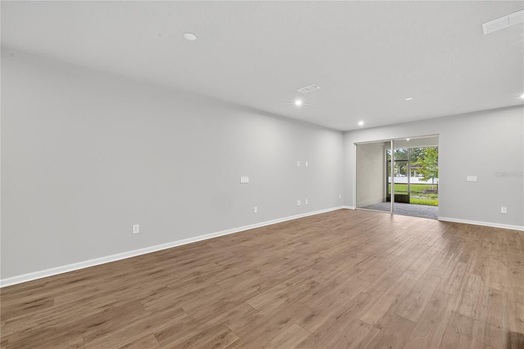 待售: $449,975 (4 贝兹, 3 浴室, 2586 平方英尺)