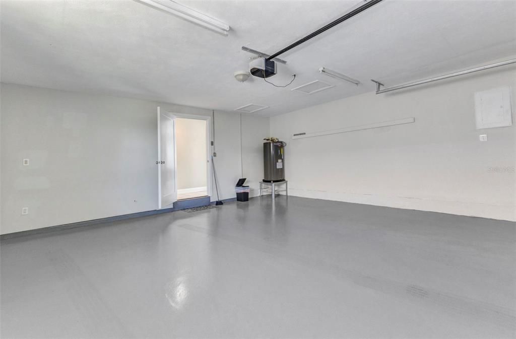 For Sale: $539,000 (3 beds, 3 baths, 1994 Square Feet)