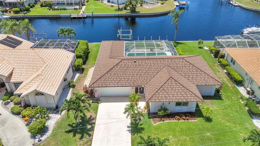 For Sale: $539,000 (3 beds, 3 baths, 1994 Square Feet)