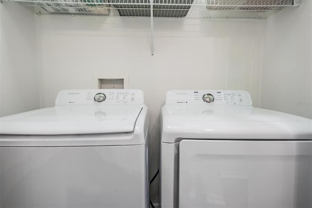 合同活跃: $274,900 (3 贝兹, 2 浴室, 1578 平方英尺)