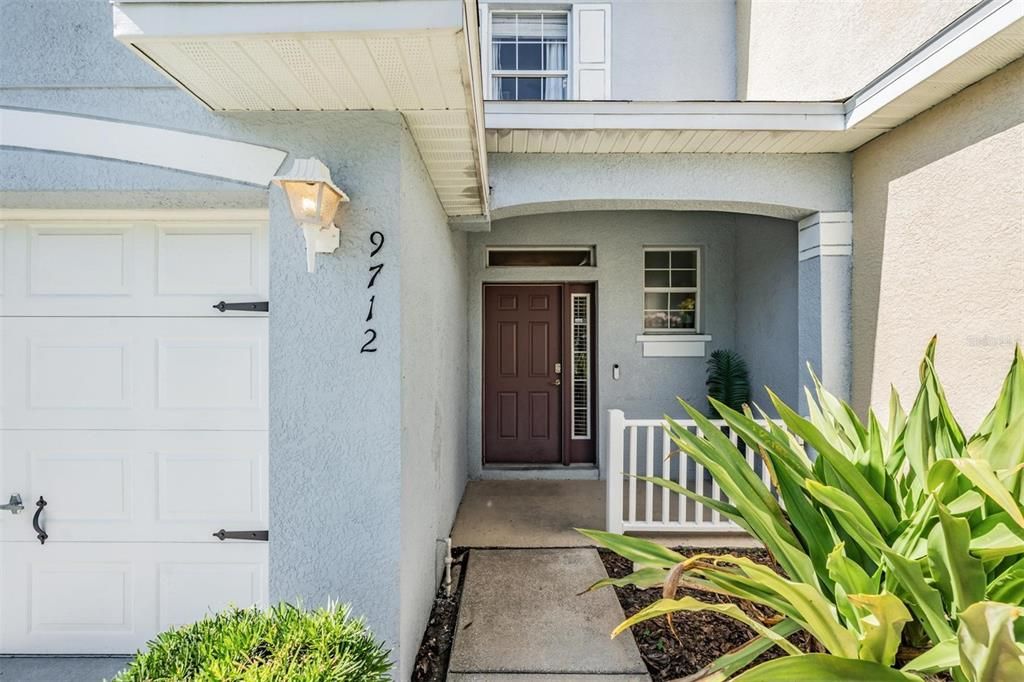 合同活跃: $274,900 (3 贝兹, 2 浴室, 1578 平方英尺)