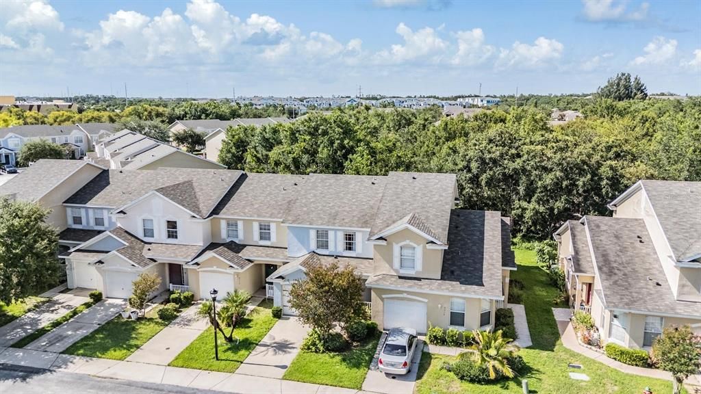 合同活跃: $274,900 (3 贝兹, 2 浴室, 1578 平方英尺)