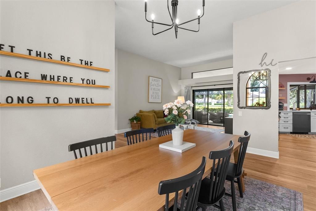 待售: $614,999 (4 贝兹, 3 浴室, 2618 平方英尺)