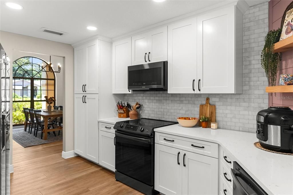 待售: $614,999 (4 贝兹, 3 浴室, 2618 平方英尺)