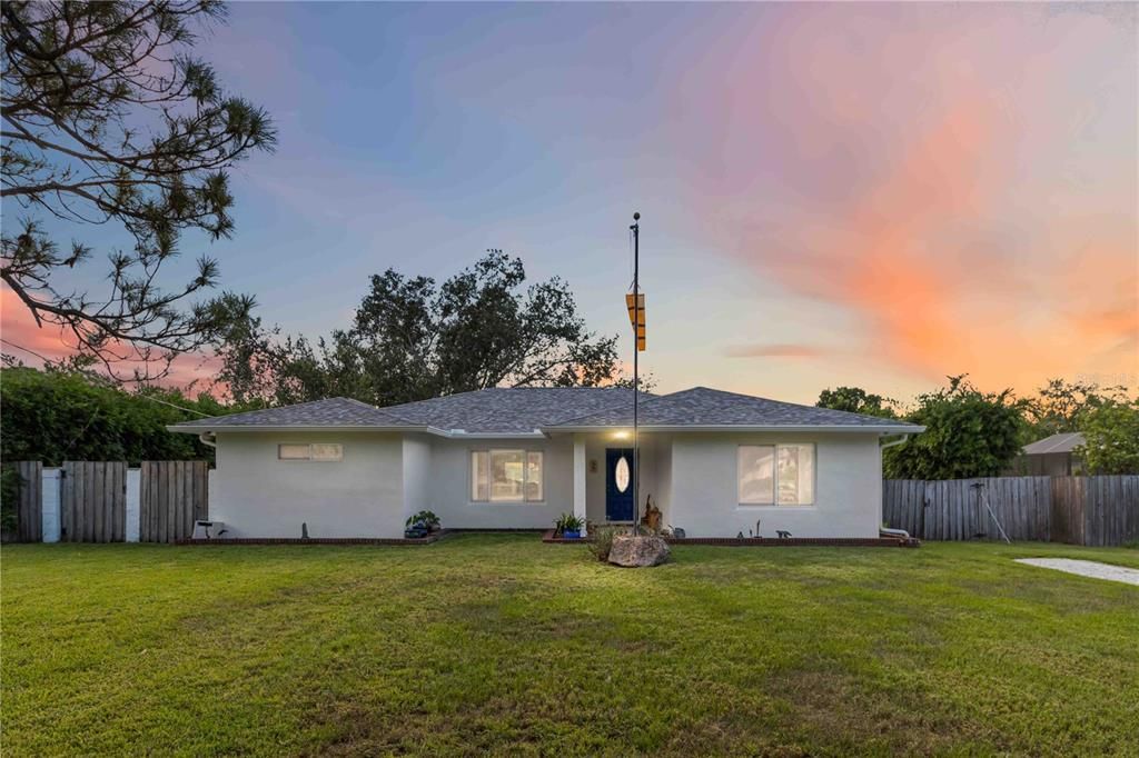 For Sale: $450,000 (3 beds, 2 baths, 2175 Square Feet)