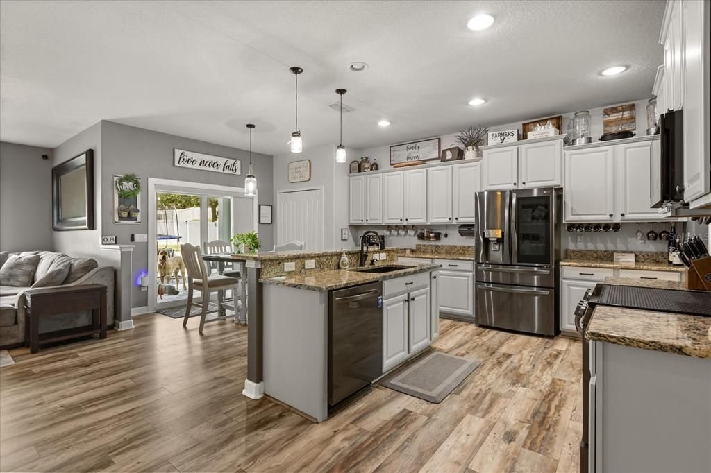 Active With Contract: $589,990 (5 beds, 3 baths, 3210 Square Feet)