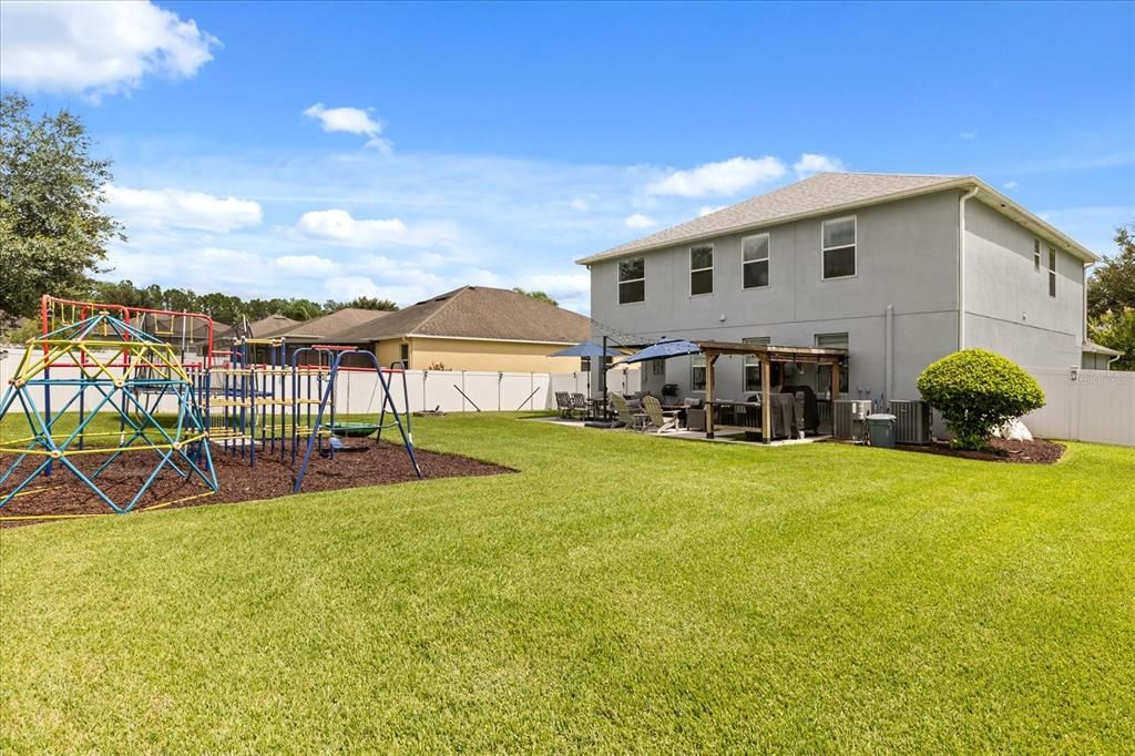 Active With Contract: $589,990 (5 beds, 3 baths, 3210 Square Feet)