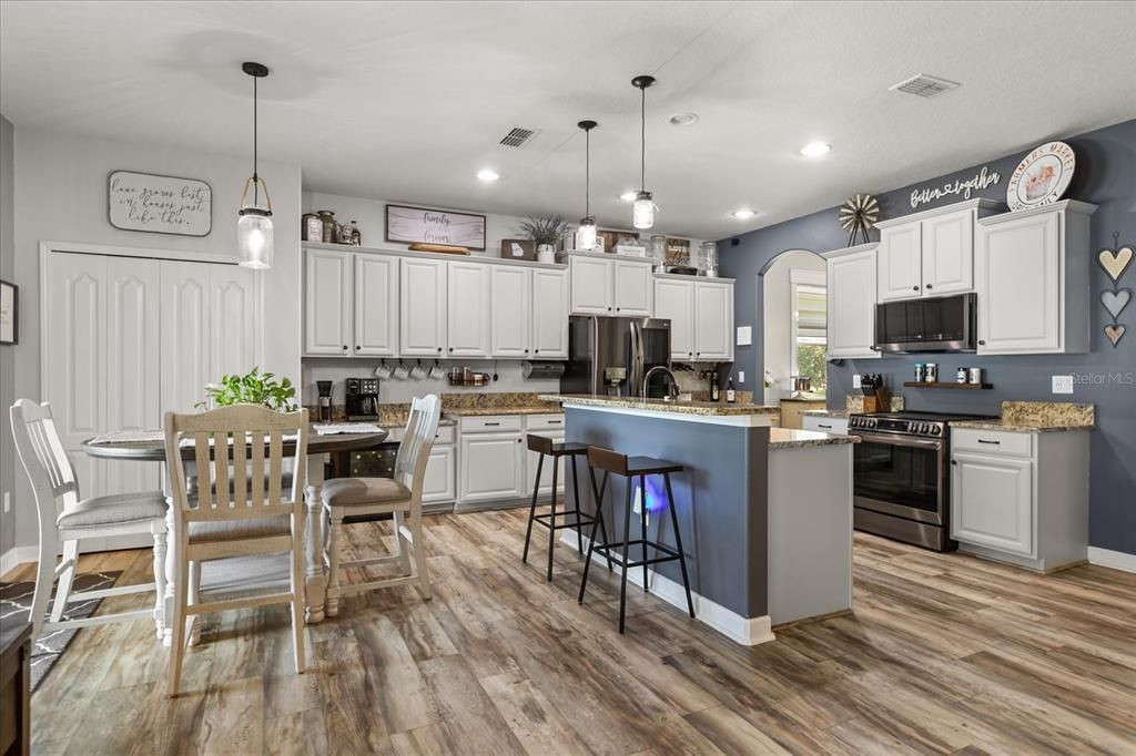 Active With Contract: $589,990 (5 beds, 3 baths, 3210 Square Feet)