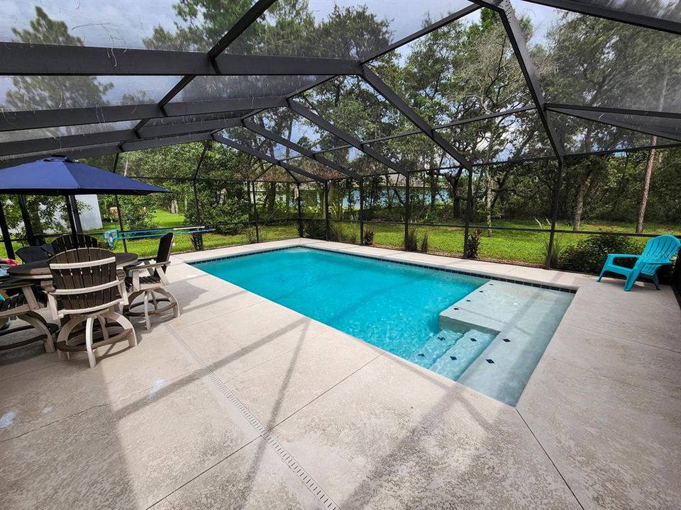 Под контрактом: $359,900 (3 спален, 2 ванн, 1846 Квадратных фут)