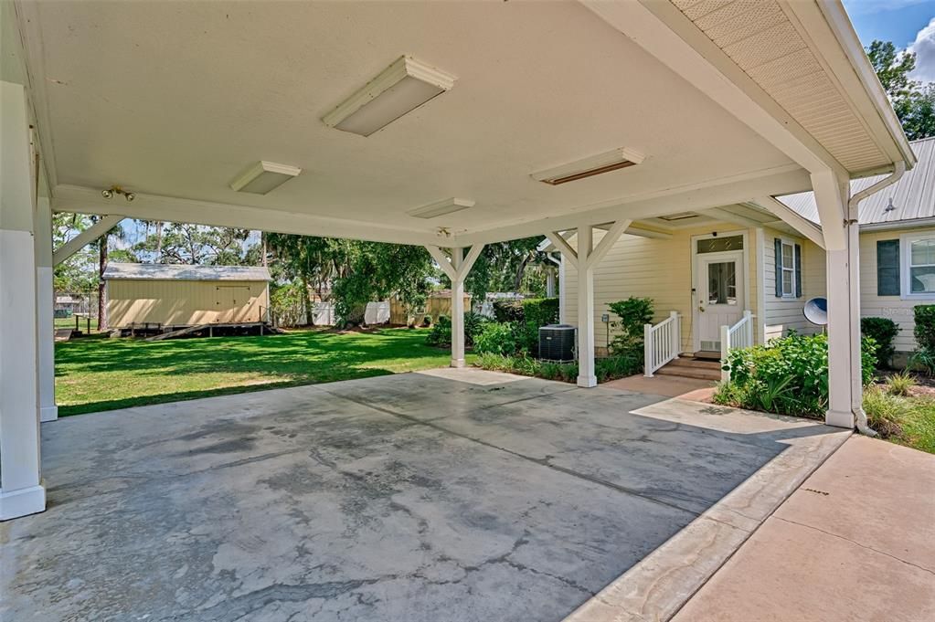 待售: $365,000 (3 贝兹, 2 浴室, 2643 平方英尺)