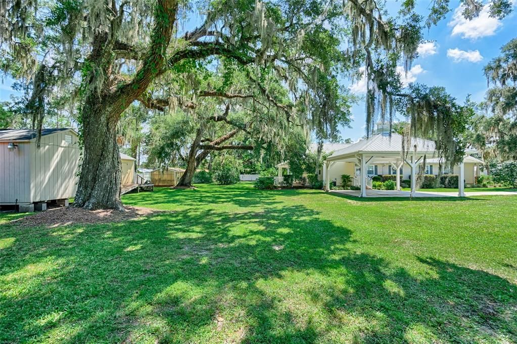 待售: $365,000 (3 贝兹, 2 浴室, 2643 平方英尺)