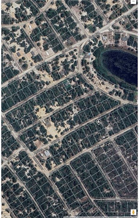 待售: $7,900 (0.23 acres)