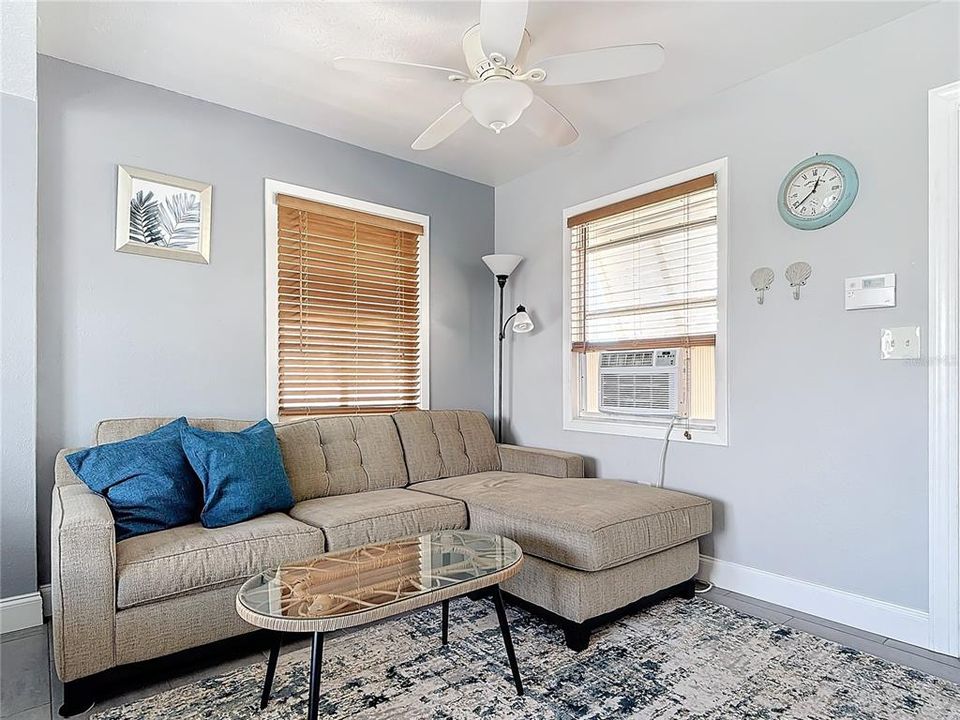 For Sale: $680,000 (3 beds, 3 baths, 1188 Square Feet)