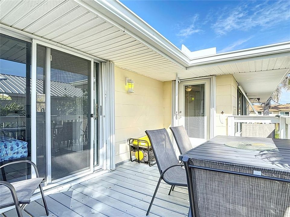 For Sale: $680,000 (3 beds, 3 baths, 1188 Square Feet)