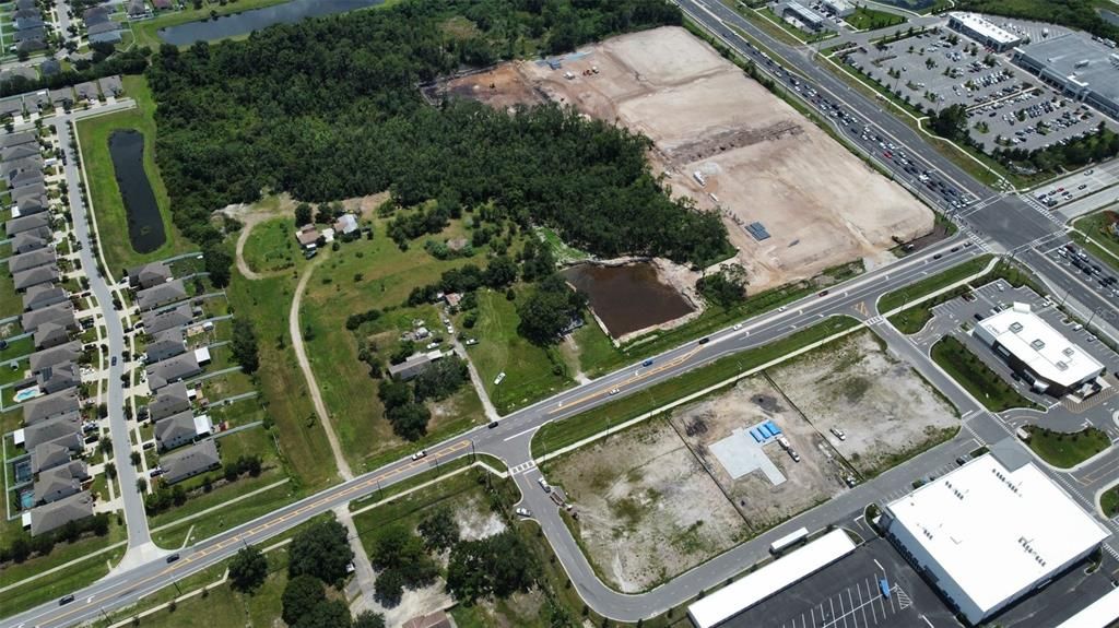 En Venta: $1,460,000 (2.00 acres)