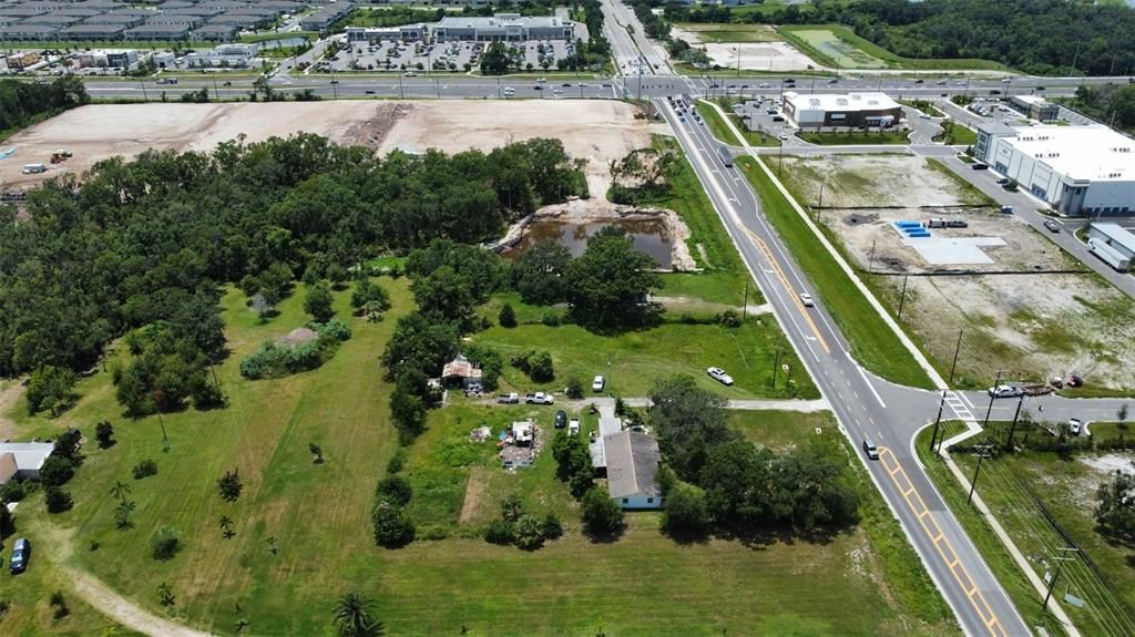 En Venta: $1,460,000 (2.00 acres)