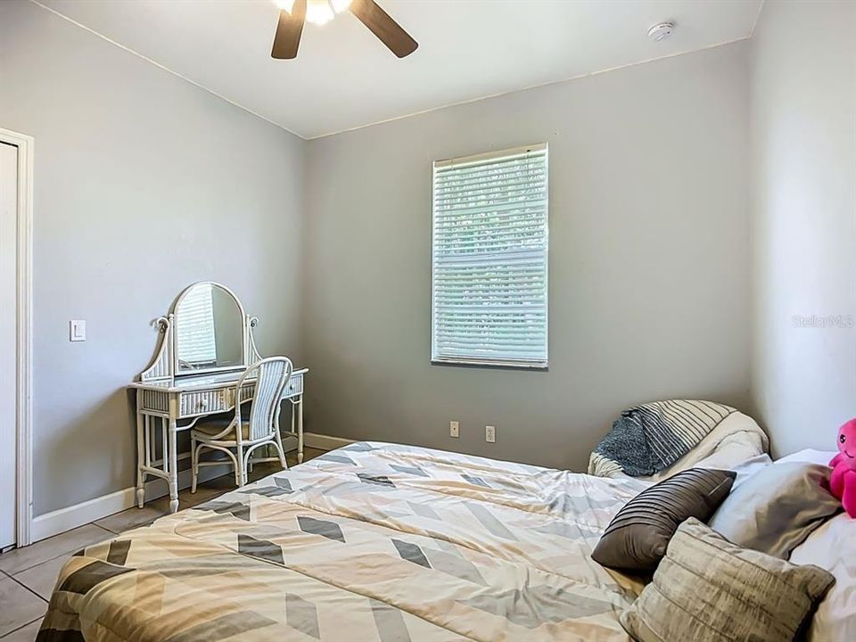 待售: $330,000 (3 贝兹, 2 浴室, 1859 平方英尺)