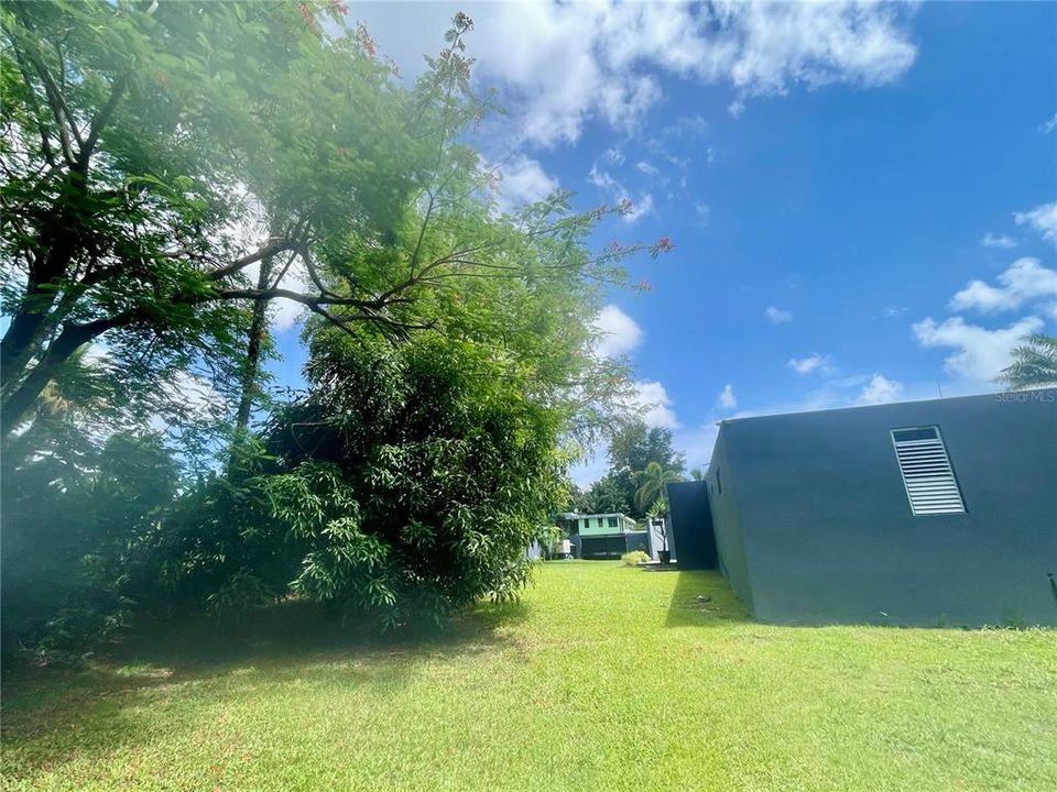 En Venta: $750,000 (4 camas, 3 baños, 3131 Pies cuadrados)