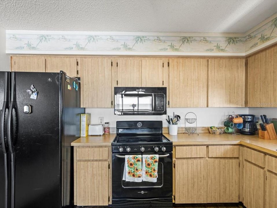 待售: $4,800,000 (0.23 acres)