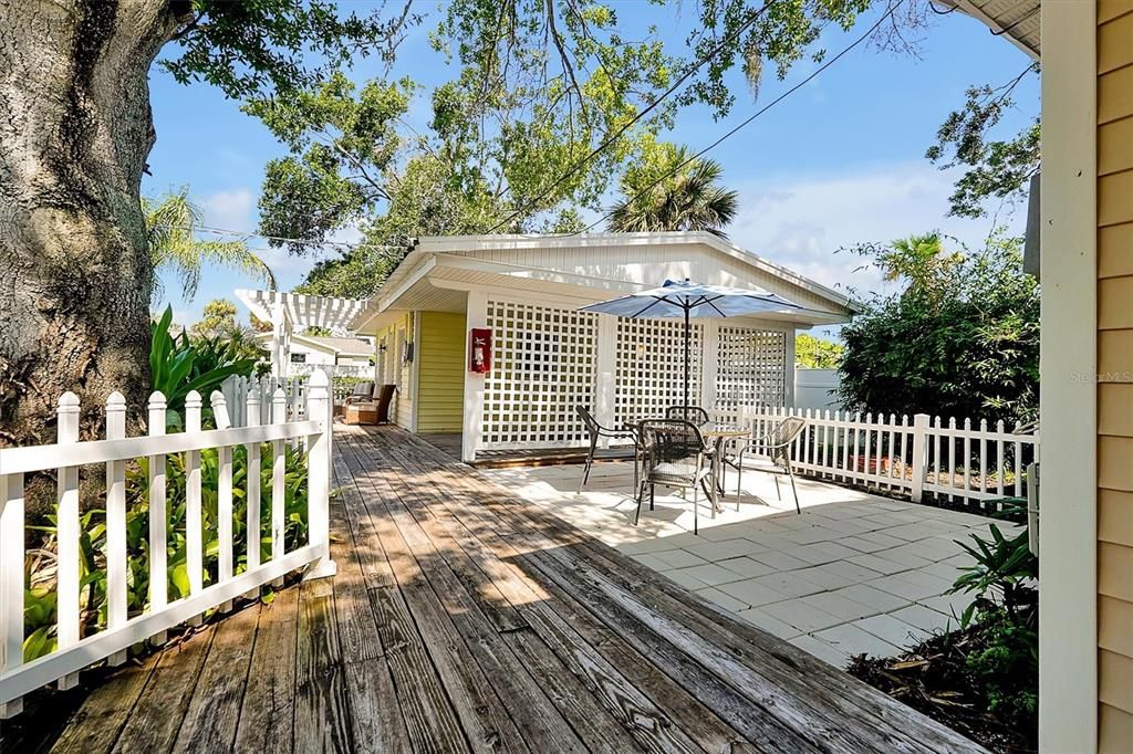 待售: $3,600,000 (20 贝兹, 16 浴室, 13835 平方英尺)