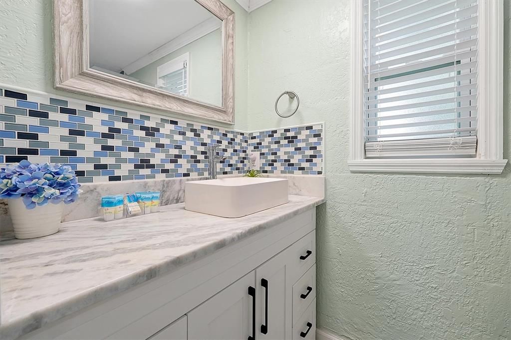 待售: $3,600,000 (20 贝兹, 16 浴室, 13835 平方英尺)