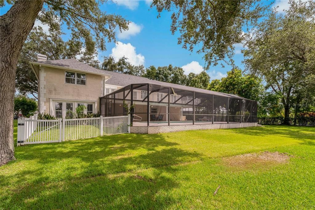 For Sale: $1,699,999 (4 beds, 3 baths, 4873 Square Feet)