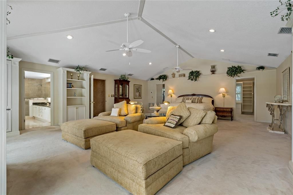 For Sale: $1,699,999 (4 beds, 3 baths, 4873 Square Feet)