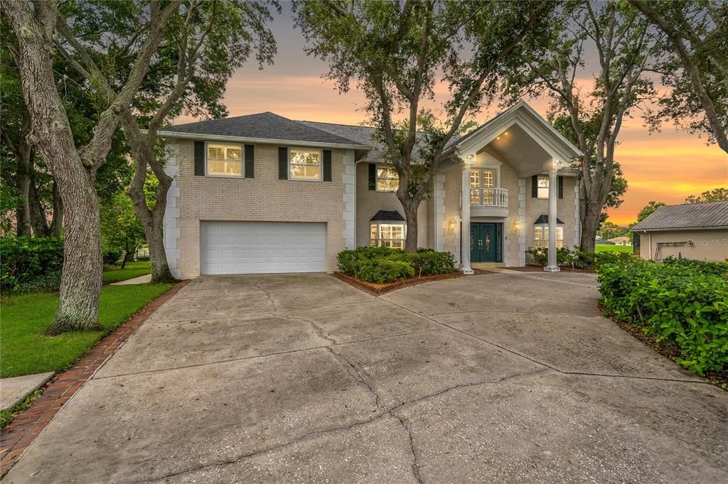 For Sale: $1,699,999 (4 beds, 3 baths, 4873 Square Feet)