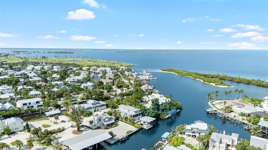 待售: $7,250,000 (4 贝兹, 3 浴室, 3310 平方英尺)