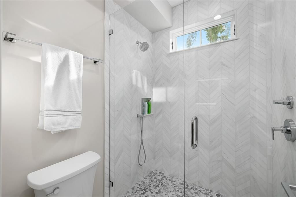 待售: $7,250,000 (4 贝兹, 3 浴室, 3310 平方英尺)