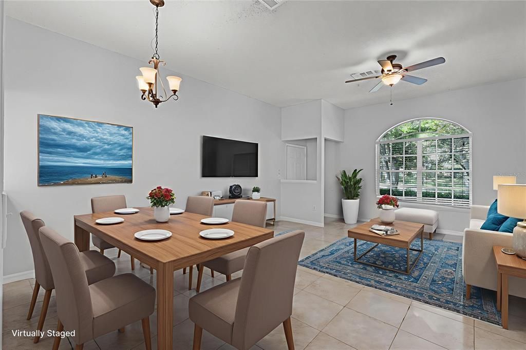 Под контрактом: $235,000 (2 спален, 2 ванн, 1098 Квадратных фут)