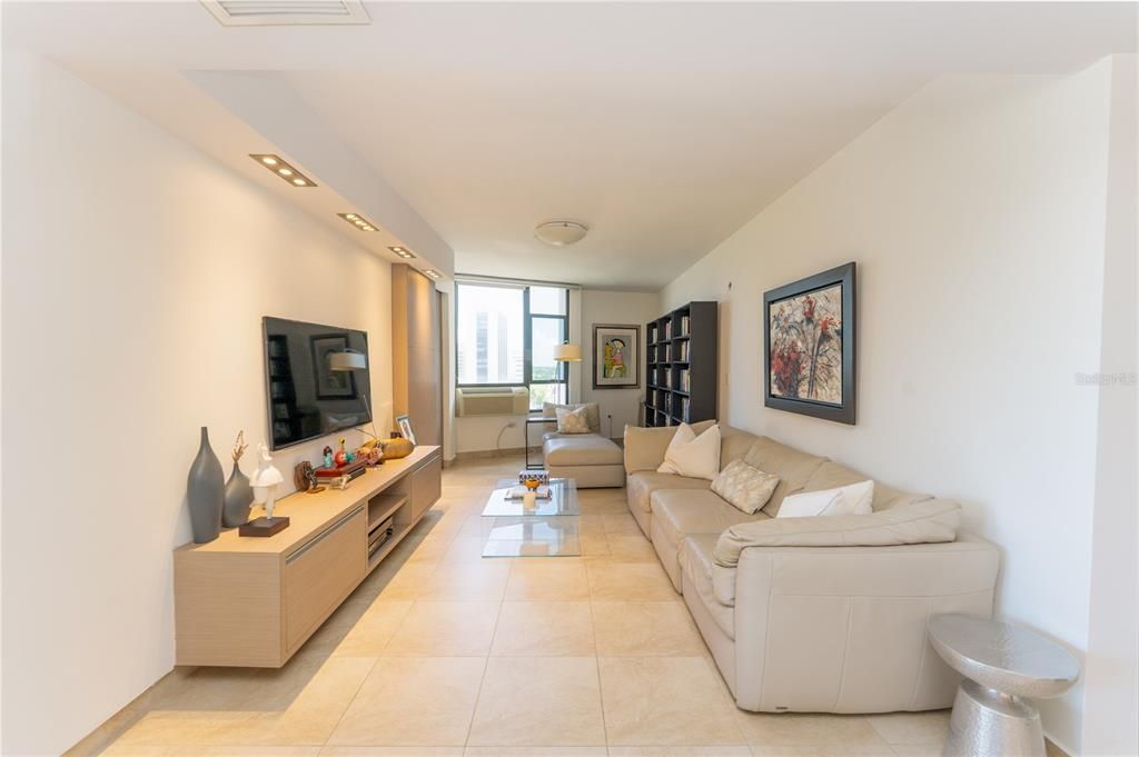 For Rent: $4,500 (2 beds, 2 baths, 1770.45 Square Feet)