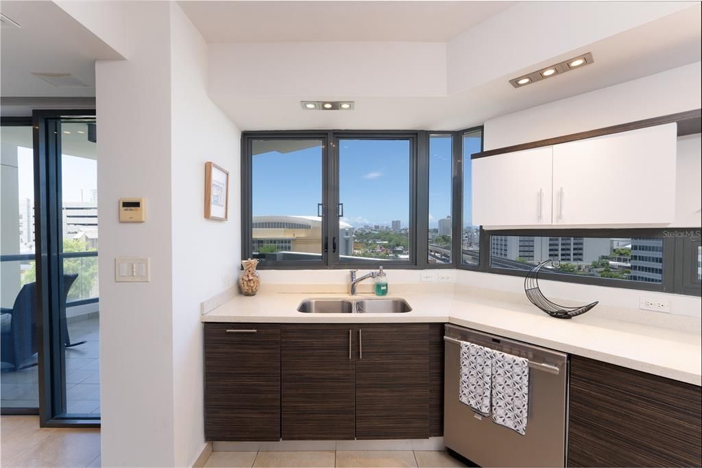 For Rent: $4,500 (2 beds, 2 baths, 1770.45 Square Feet)