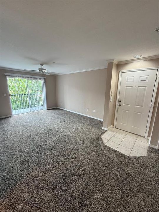 待售: $160,000 (1 贝兹, 1 浴室, 792 平方英尺)