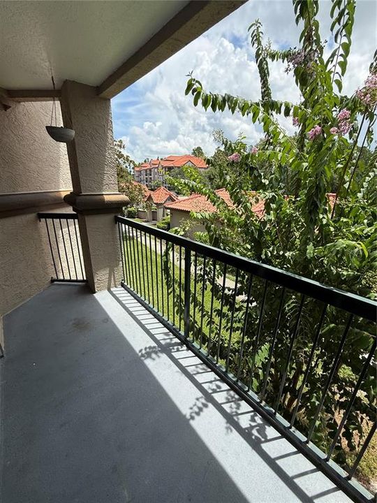 待售: $160,000 (1 贝兹, 1 浴室, 792 平方英尺)