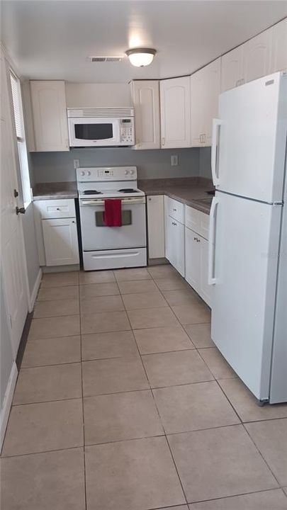 待售: $594,900 (9 贝兹, 0 浴室, 4059 平方英尺)