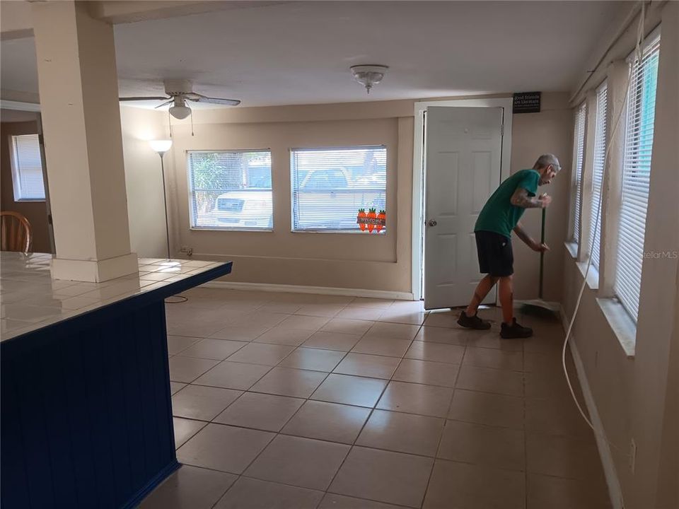 待售: $594,900 (9 贝兹, 0 浴室, 4059 平方英尺)