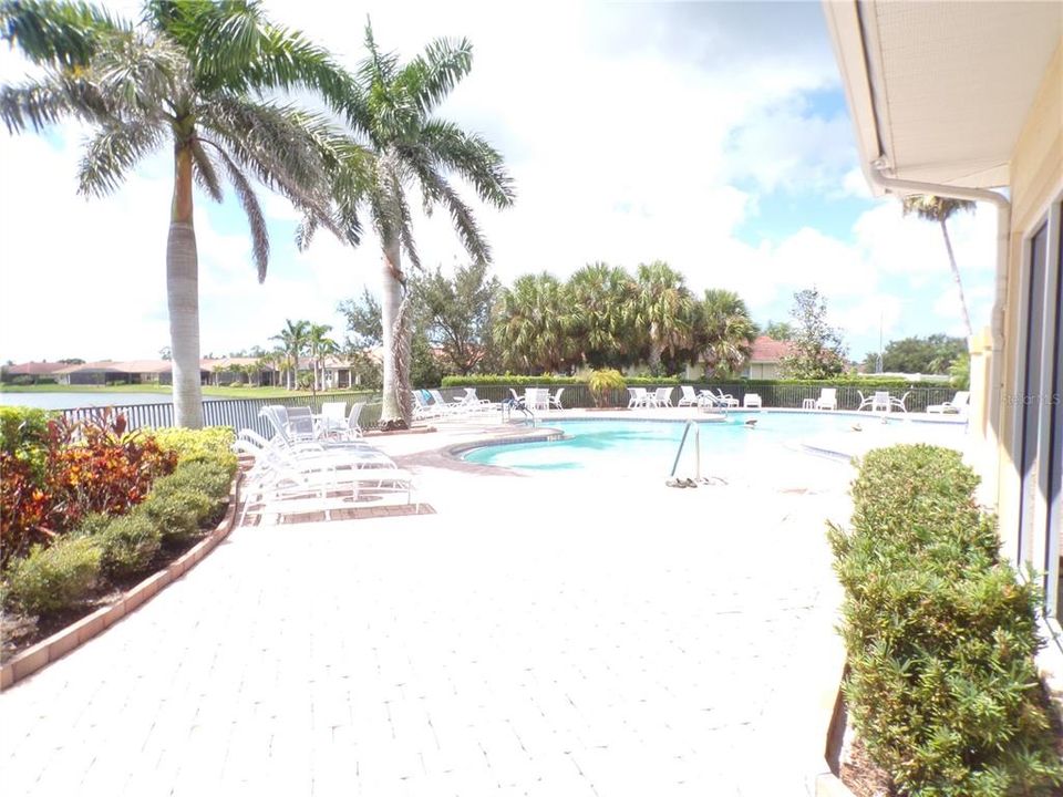 Под контрактом: $2,100 (3 спален, 2 ванн, 1804 Квадратных фут)