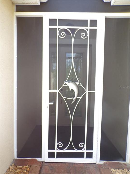 Под контрактом: $2,100 (3 спален, 2 ванн, 1804 Квадратных фут)