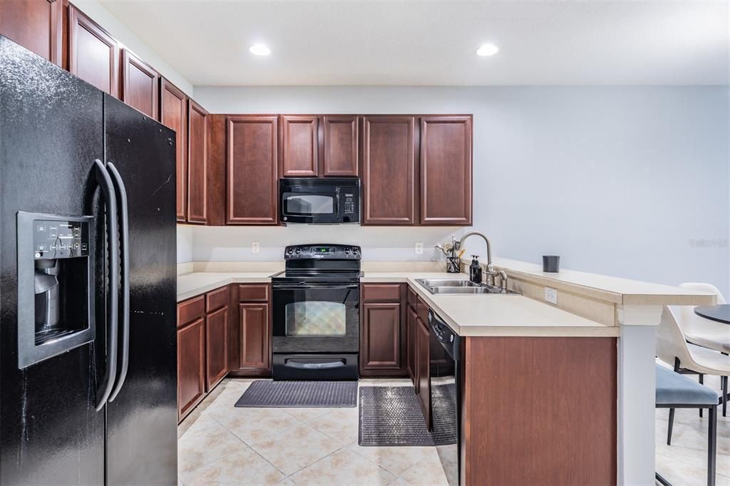 待售: $265,000 (3 贝兹, 2 浴室, 1420 平方英尺)